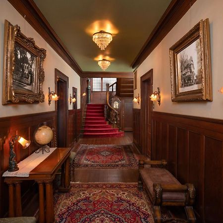 300 Clifton Bed and Breakfast Minneapolis Eksteriør billede