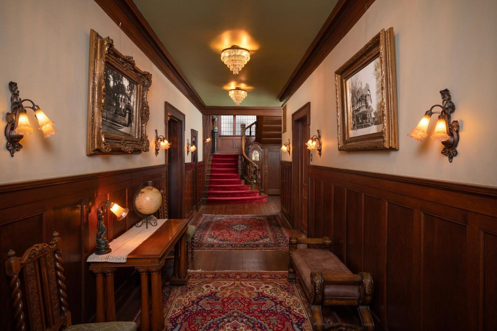 300 Clifton Bed and Breakfast Minneapolis Eksteriør billede