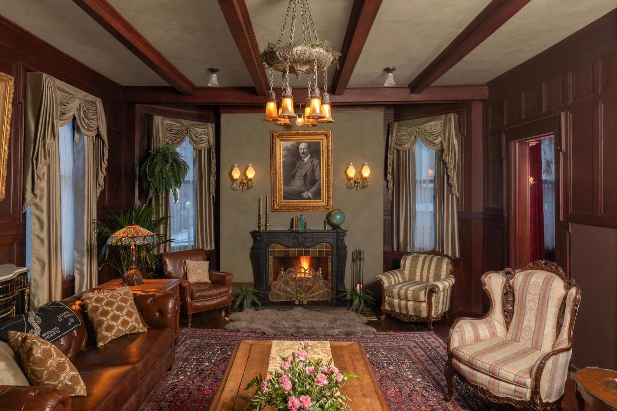 300 Clifton Bed and Breakfast Minneapolis Eksteriør billede