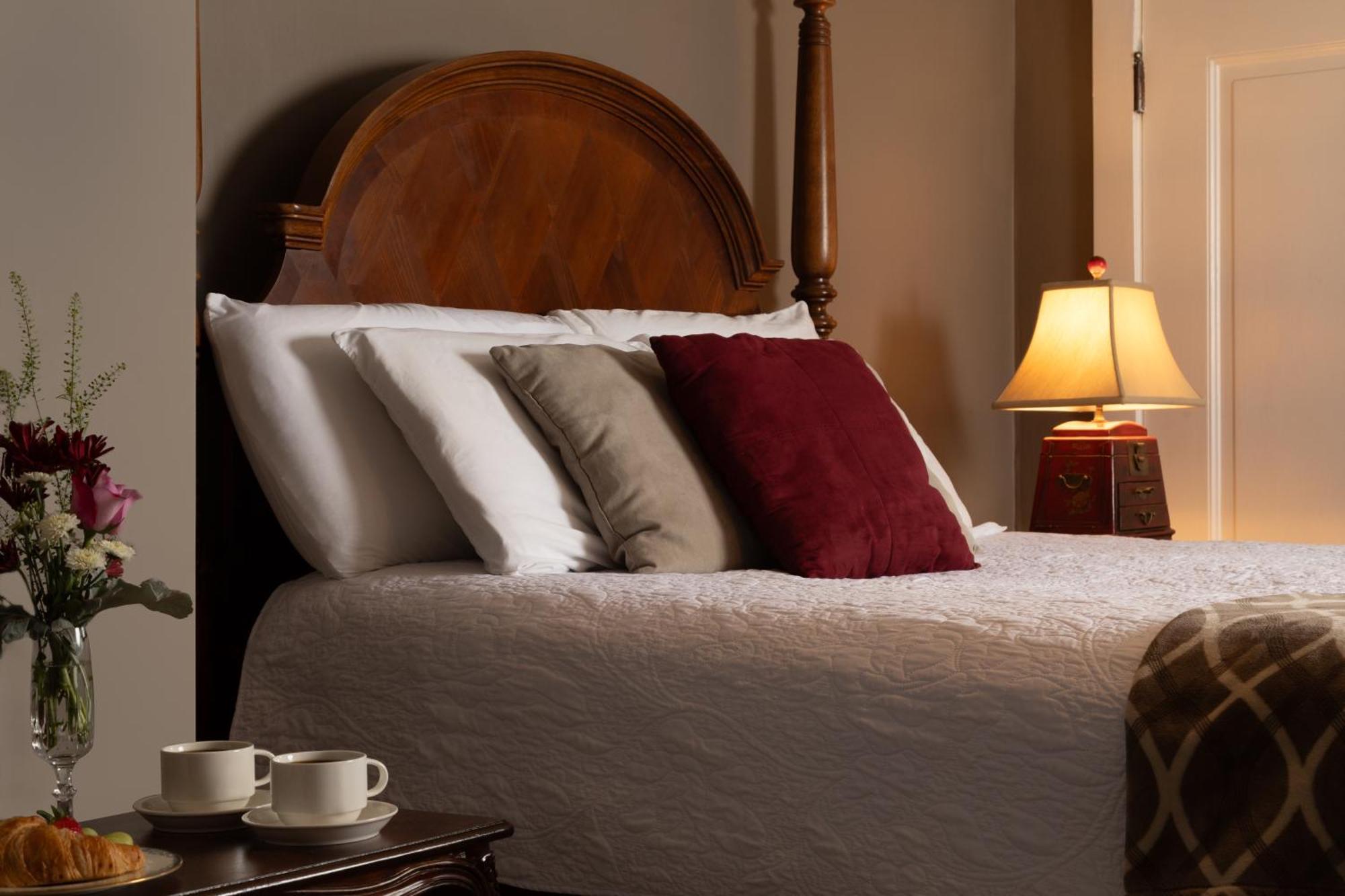 300 Clifton Bed and Breakfast Minneapolis Eksteriør billede